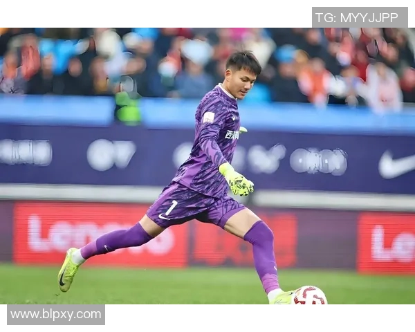 U23亚洲杯精彩对决李昊零封成焦点展现球队强大防守实力 U23亚洲杯精彩对决李昊零封成焦点展现球队强大防守实力