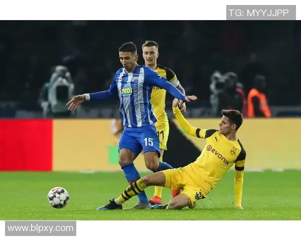 云达不莱梅横扫柏林赫塔，德甲胜利轻松收入囊中