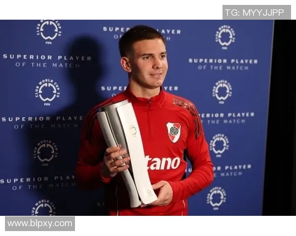 皇马宣布签下新门将，为何这位年轻才俊引发了球迷的热议？